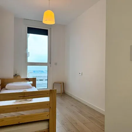 Ocean View Balcony - New 3bed 6pax Apartment Vigo